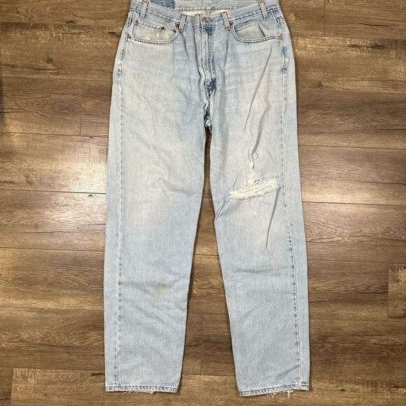 Levi’s Men’s Size 38x34 Relaxed Fit 550 Jeans Blue Light Wash Denim Casual - Picture 1 of 16